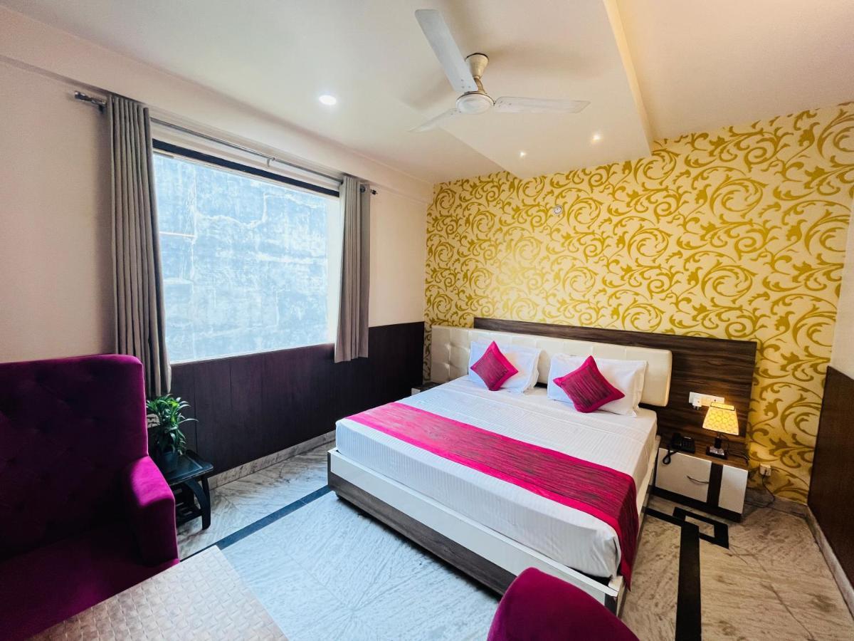 Hotel The Leaf - Gomti Nagar لاكناو المظهر الخارجي الصورة