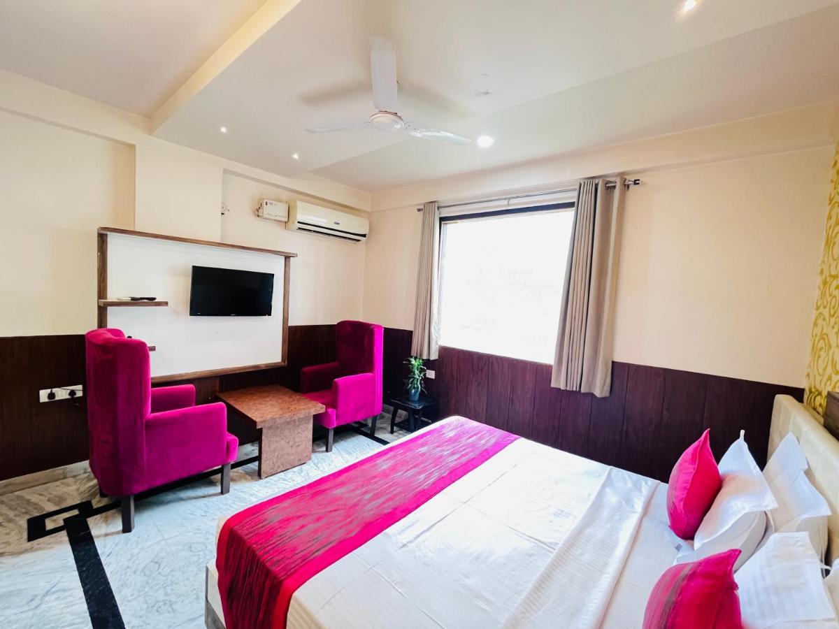 Hotel The Leaf - Gomti Nagar لاكناو المظهر الخارجي الصورة